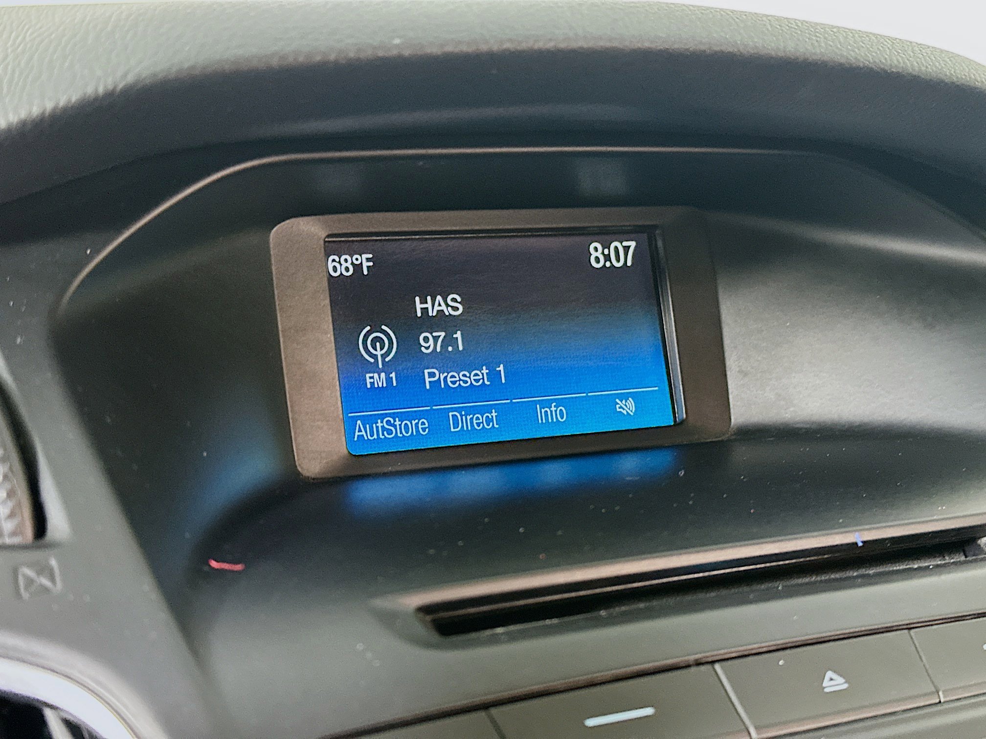 Used 2016 Ford Focus SE w/ Equipment Group 201A image 21