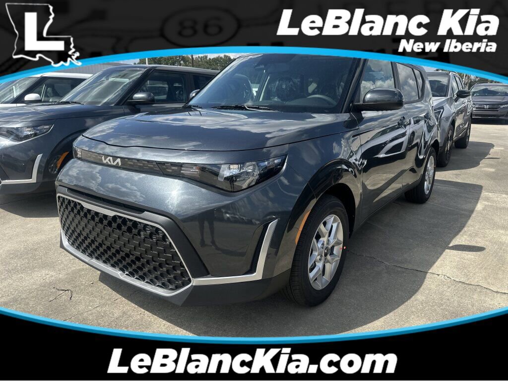 New 2025 Kia Soul LX