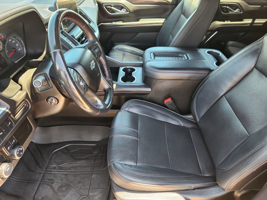 Used 2021 Chevrolet Tahoe RST w/ Luxury Package RWD image 14