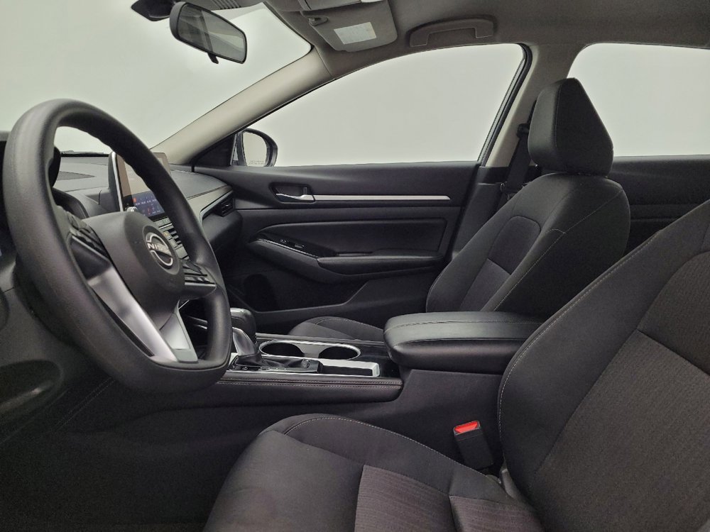 Used 2023 Nissan Altima 2.5 SV image 17