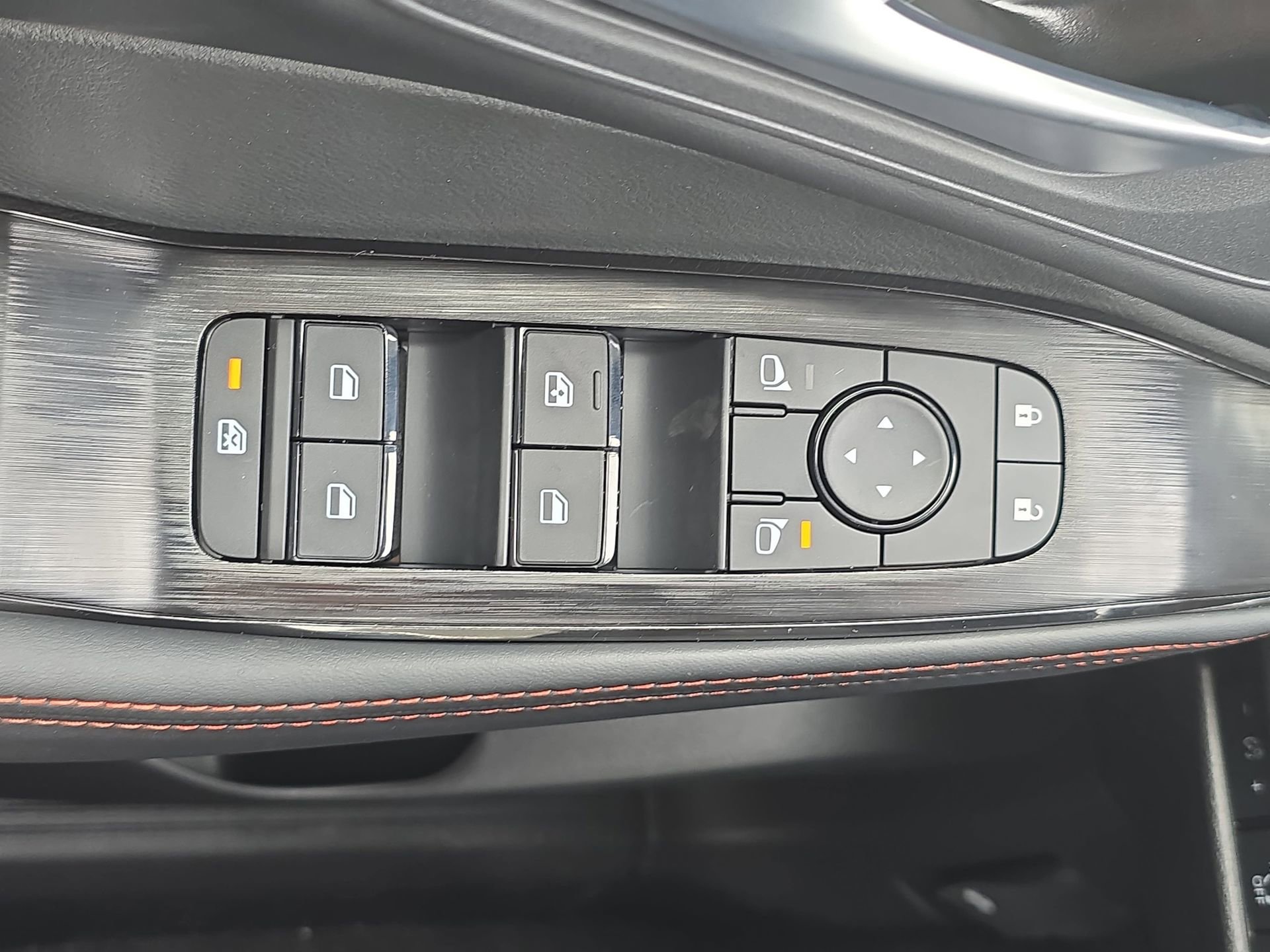 New 2026 Nissan Rogue SV AWD/4WD image 27