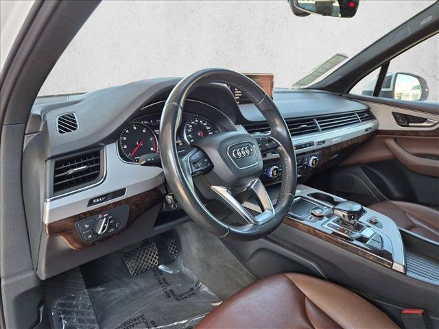 Used 2018 Audi Q7 2.0T Premium Plus AWD/4WD image 10