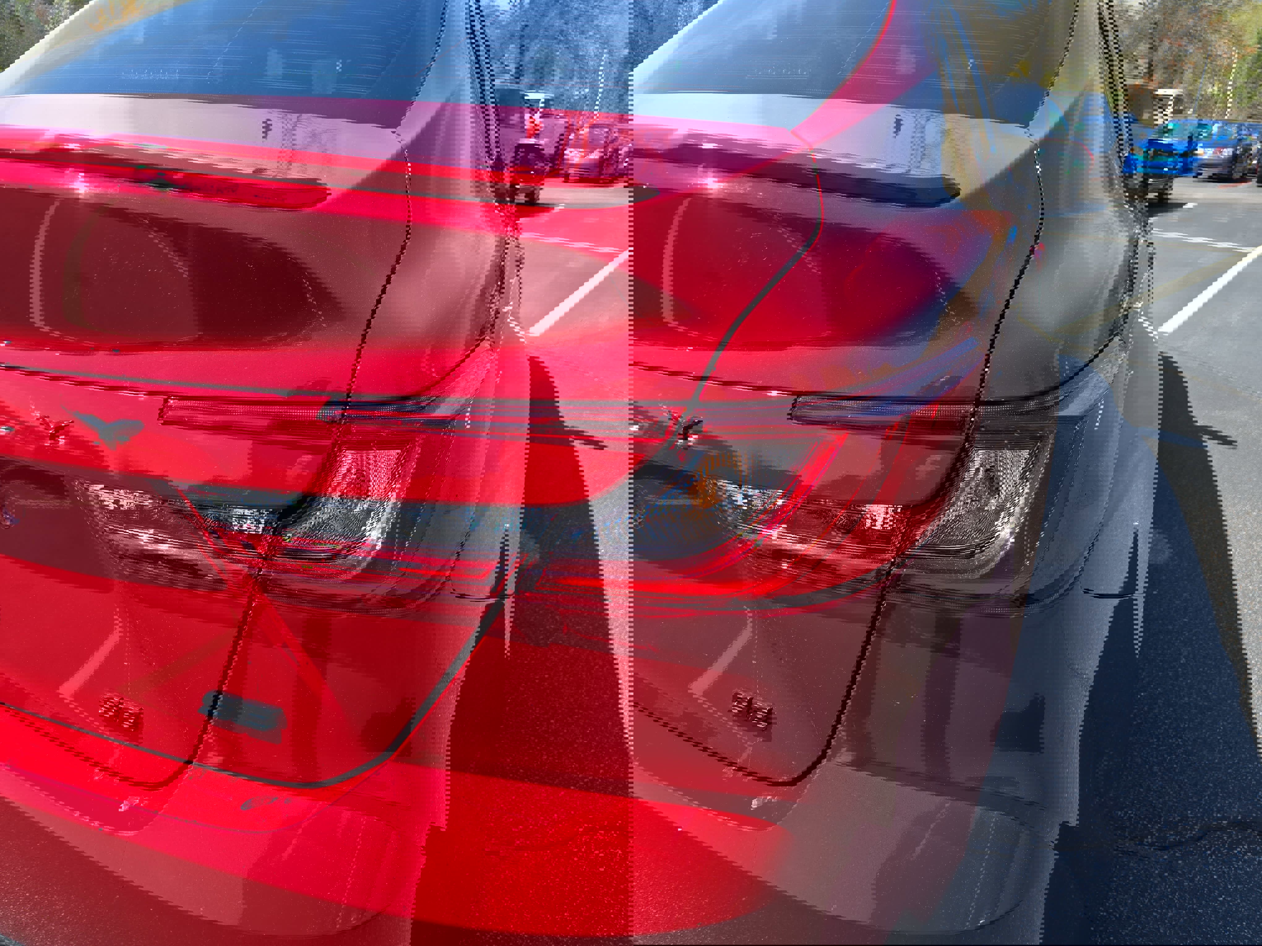 Used 2025 Toyota Camry SE w/ Multimedia Upgrade Package image 34