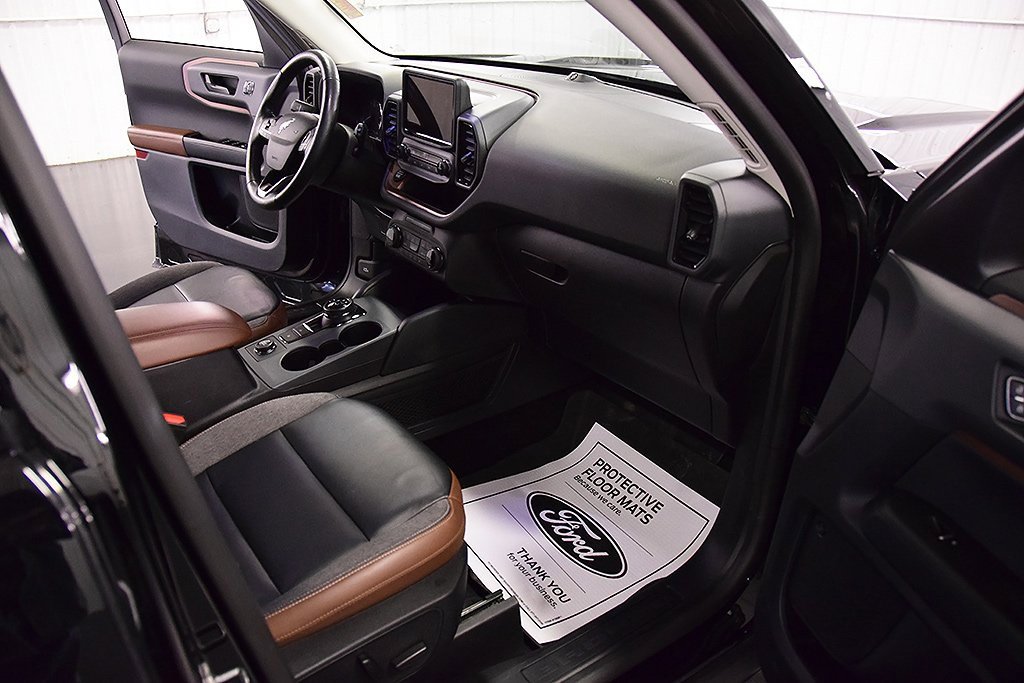 Used 2023 Ford Bronco Sport Outer Banks w/ Tech Package image 30