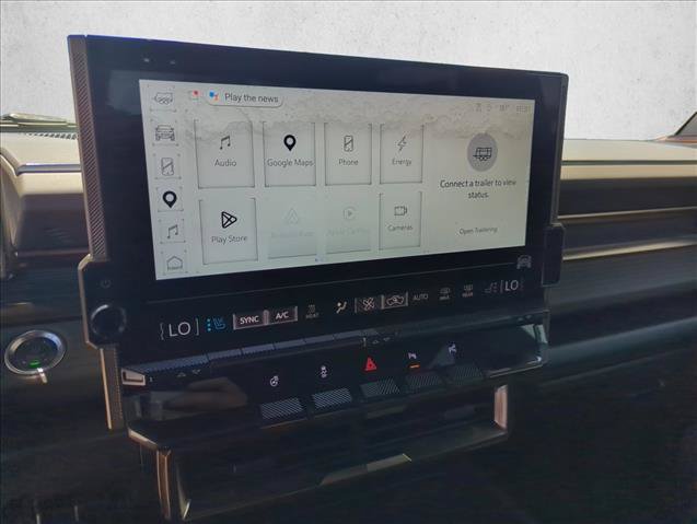 Used 2025 GMC Hummer EV 2X w/ LPO, Illumination Package AWD/4WD image 13