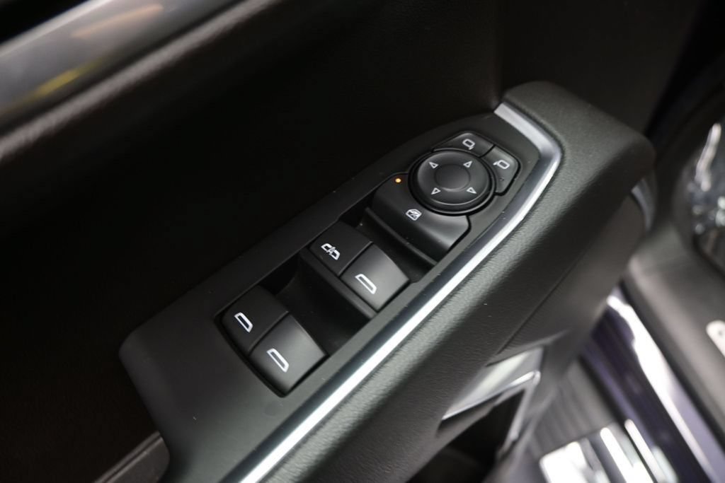 Used 2022 Chevrolet Silverado 1500 LT RWD image 14