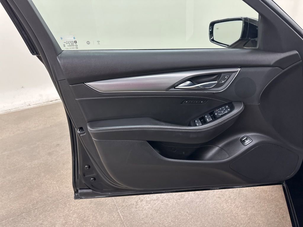 Certified 2023 Cadillac CT5 Luxury image 29