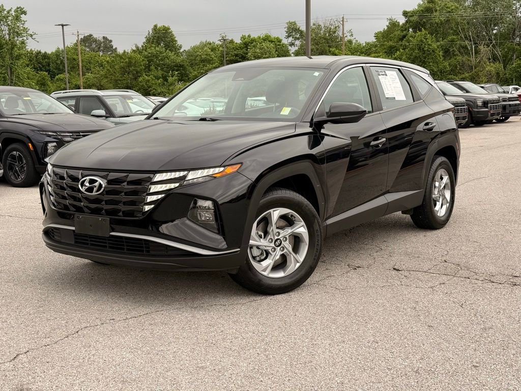 Used 2022 Hyundai Tucson SE AWD/4WD image 3