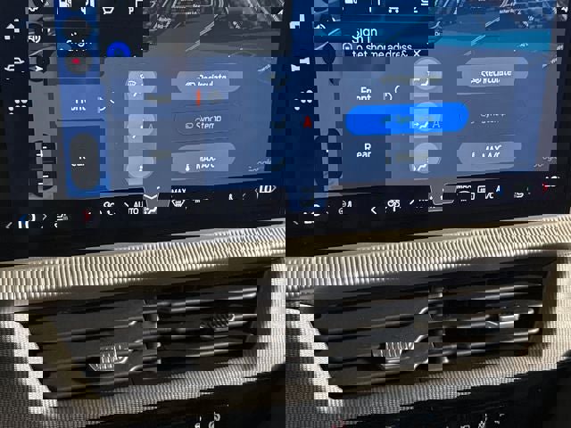 New 2026 Ford Explorer ST-Line AWD/4WD image 34