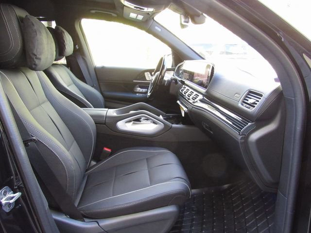 New 2026 Mercedes-Benz GLS 580 4MATIC image 20