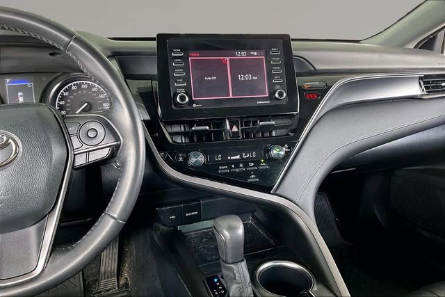 Used 2023 Toyota Camry SE w/ Convenience Package image 9