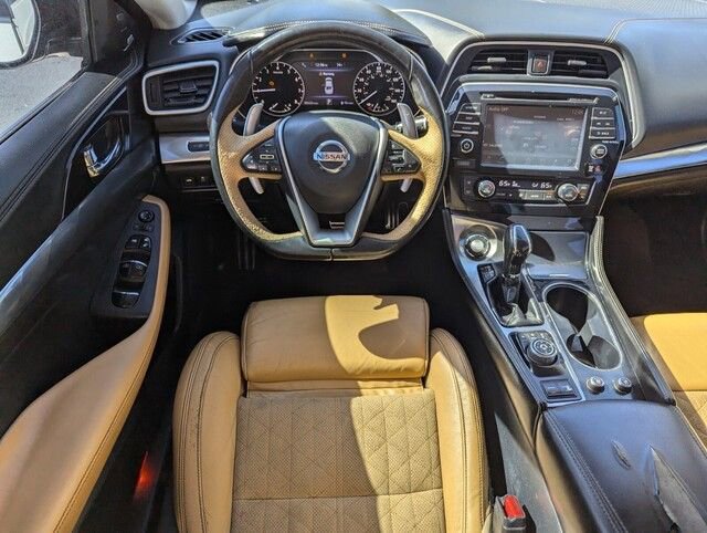 Used 2018 Nissan Maxima SR image 16