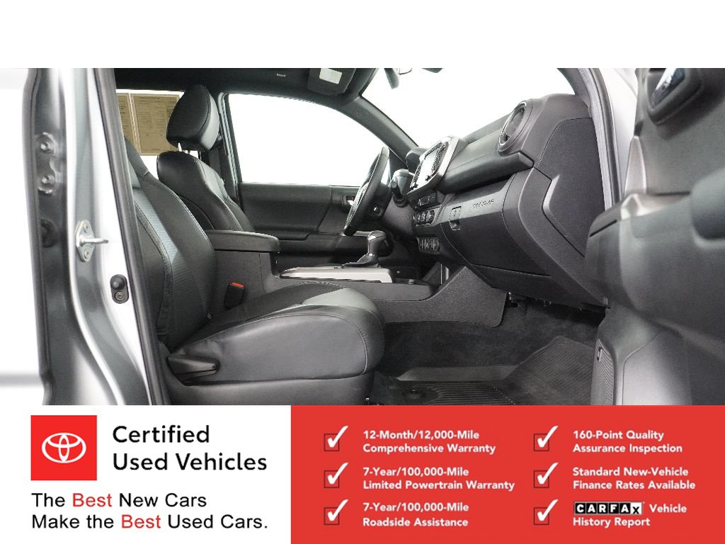 Certified 2022 Toyota Tacoma Limited AWD/4WD image 10