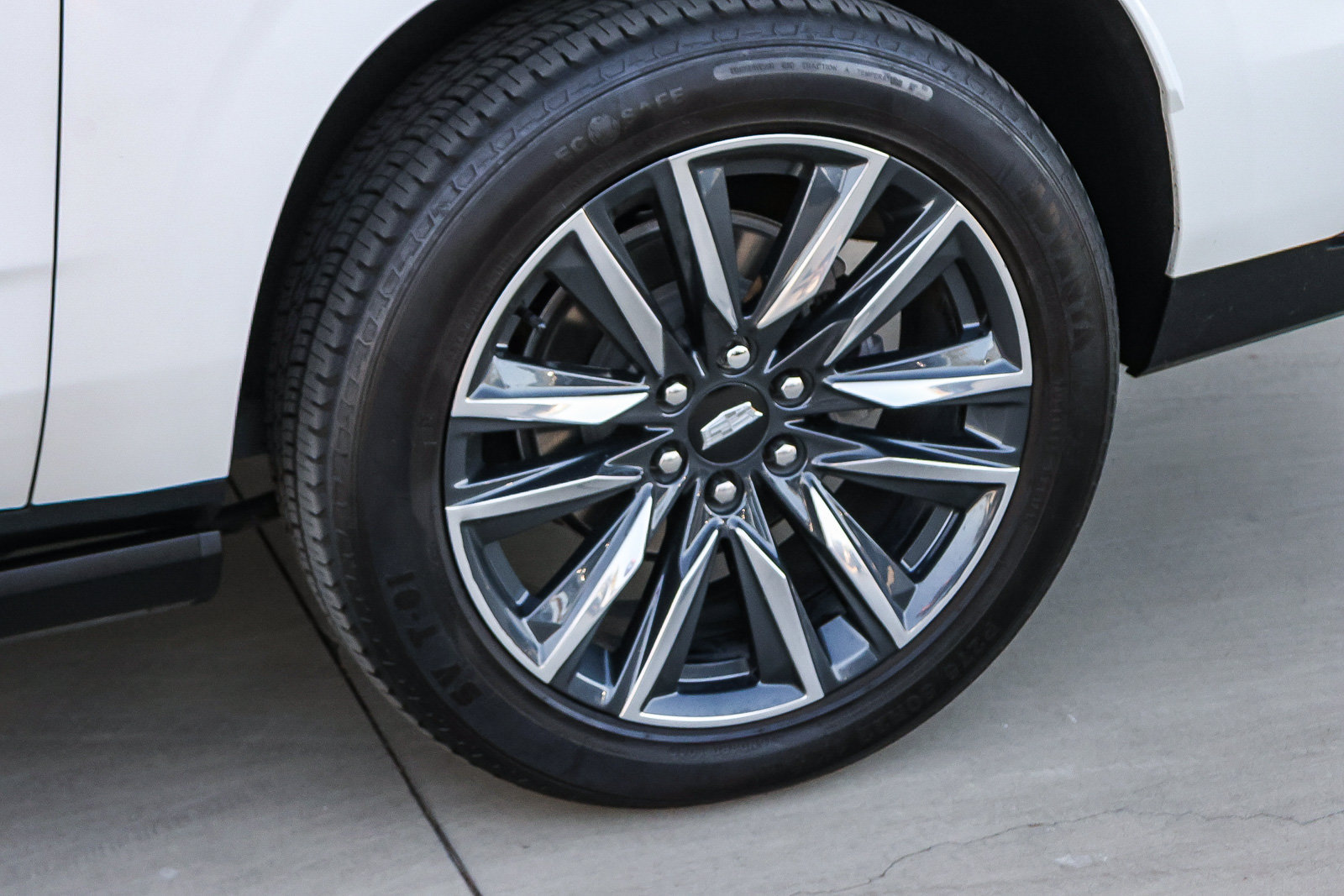 Used 2023 Cadillac Escalade ESV Sport Platinum RWD image 10