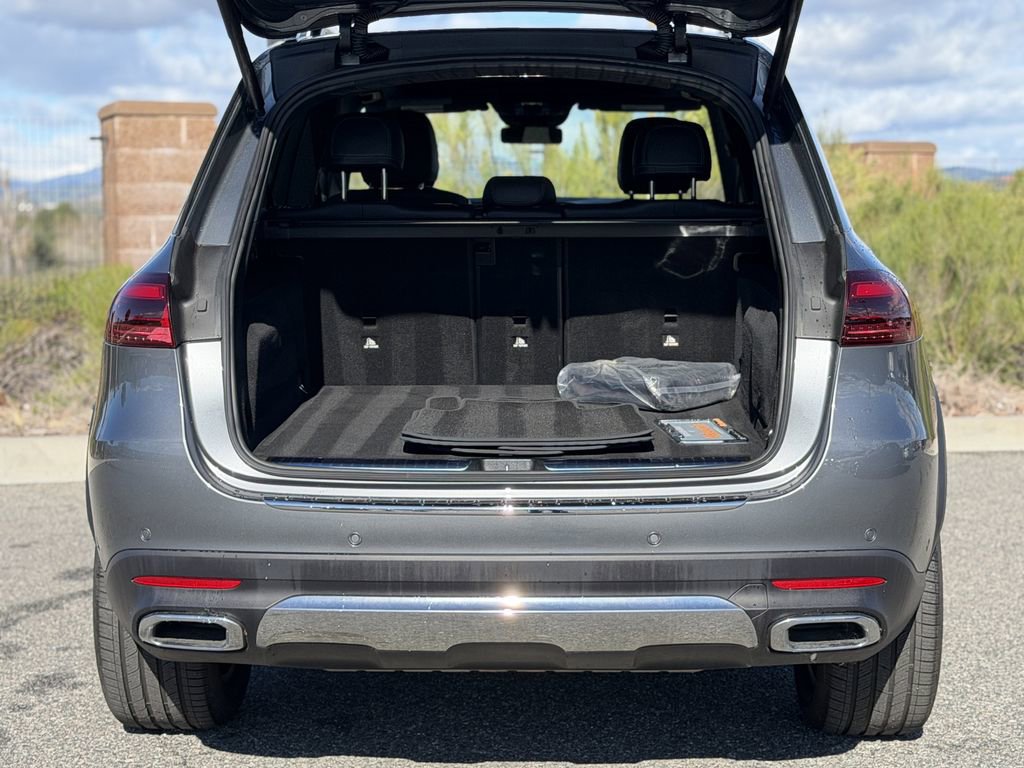 Used 2025 Mercedes-Benz GLE 450e 4MATIC image 13