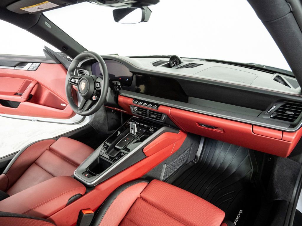 Certified 2025 Porsche 911 Carrera w/ Premium Package image 22