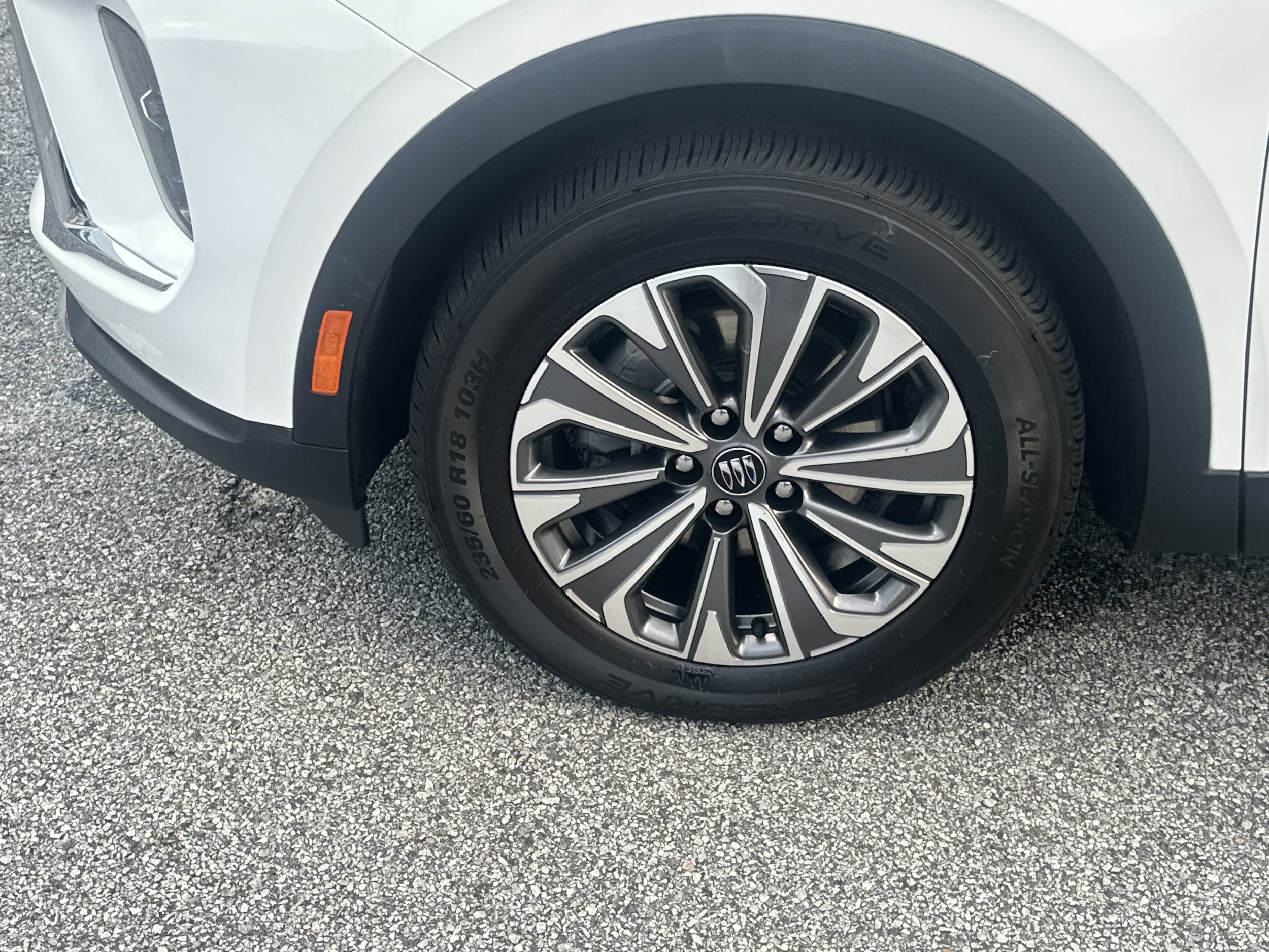 Used 2024 Buick Envision Preferred AWD/4WD image 11