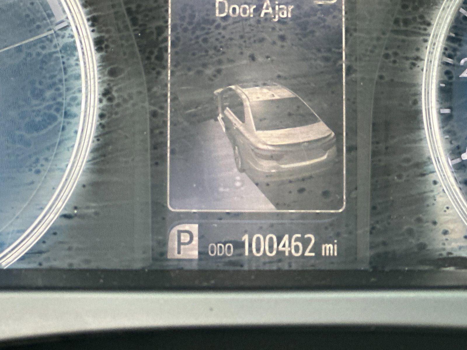 Used 2017 Toyota Camry XLE w/ Moonroof Package FWD image 24