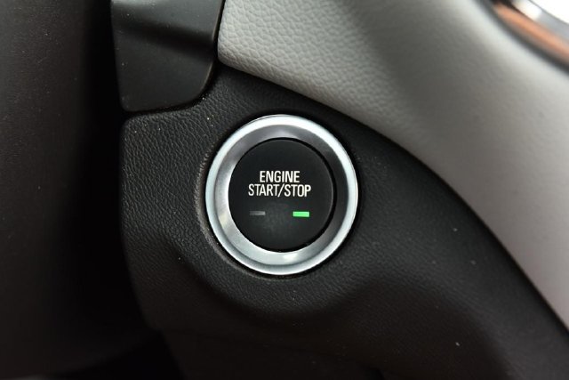 Used 2024 Chevrolet Equinox LS FWD image 15