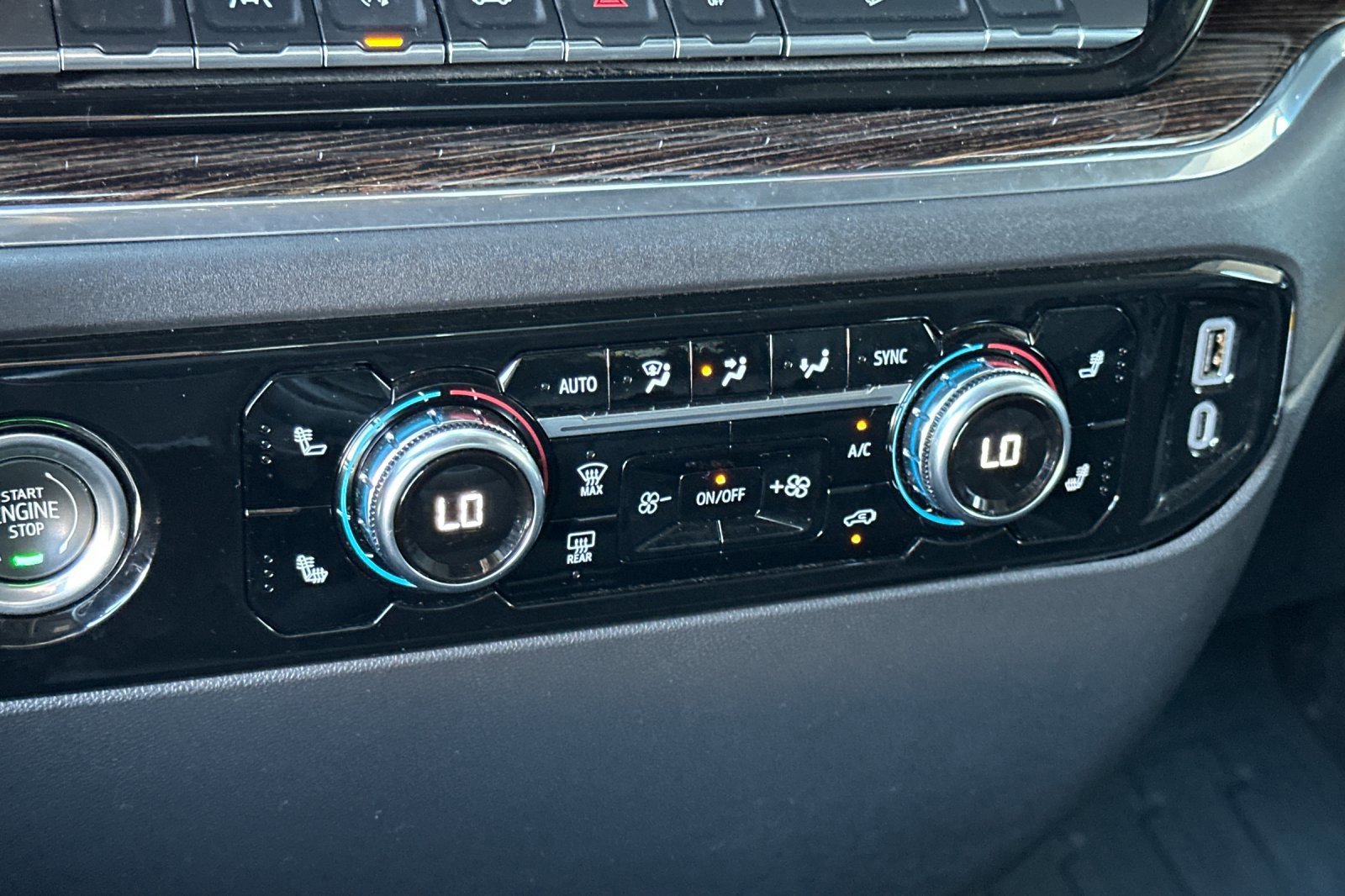 Used 2023 GMC Sierra 1500 Elevation w/ LPO, Elevation Black Package image 20