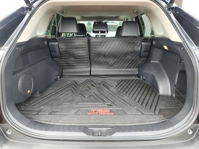 Certified 2020 Toyota RAV4 TRD Off-Road AWD/4WD image 22