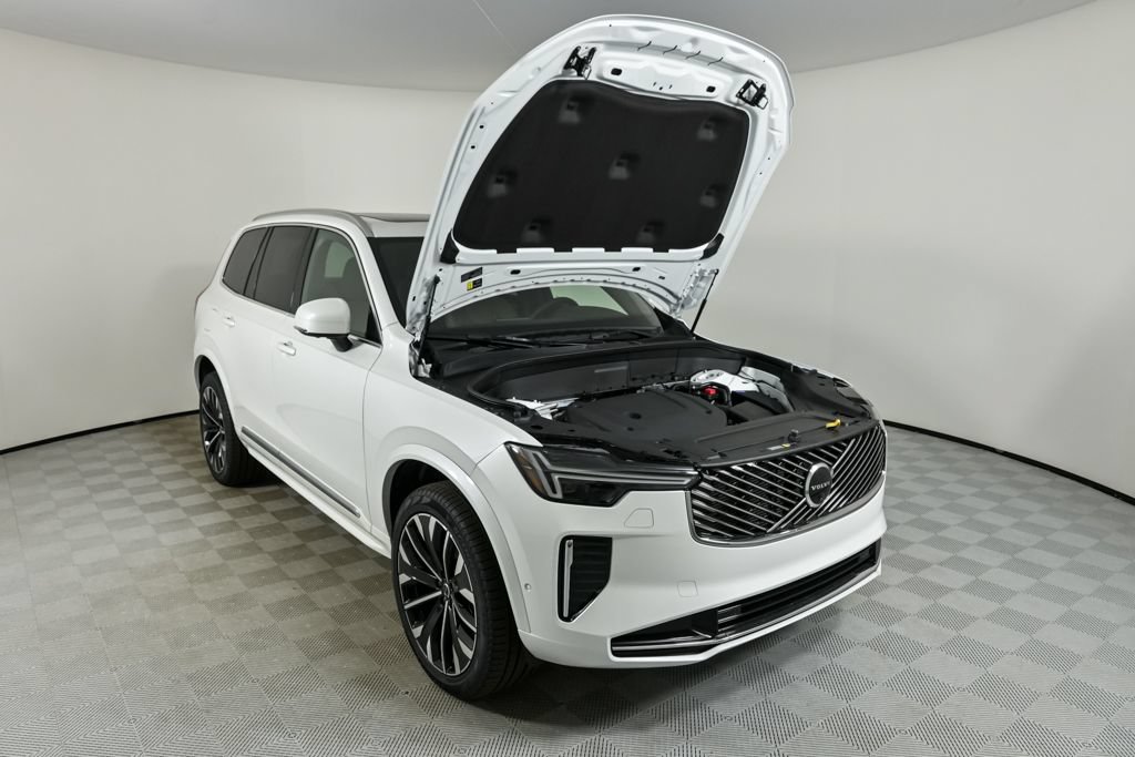 New 2026 Volvo XC90 B6 Plus w/ Protection Package Premier AWD/4WD image 35