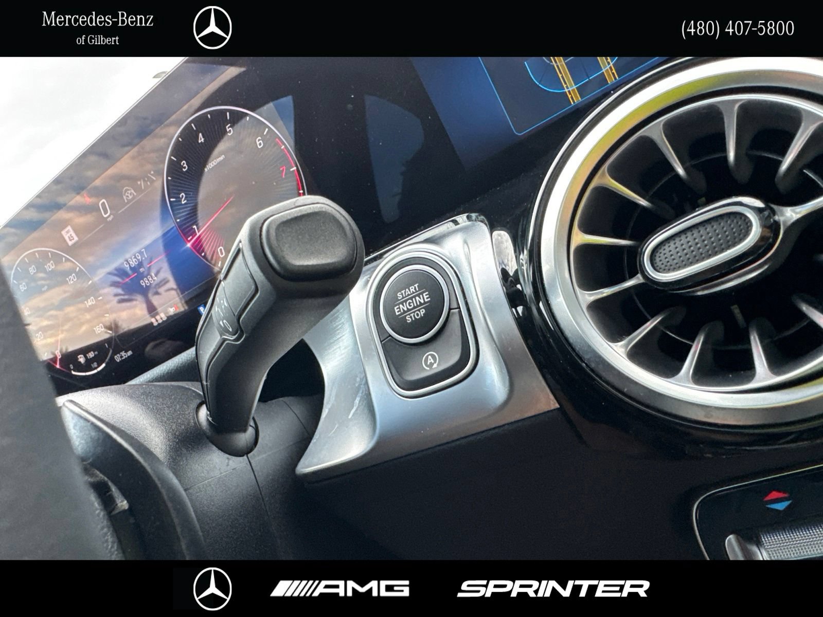 Used 2024 Mercedes-Benz GLB 250 image 33