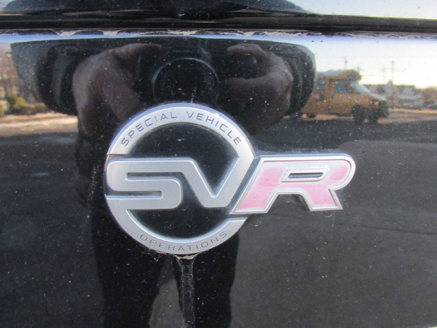 Used 2016 Land Rover Range Rover Sport SVR image 34