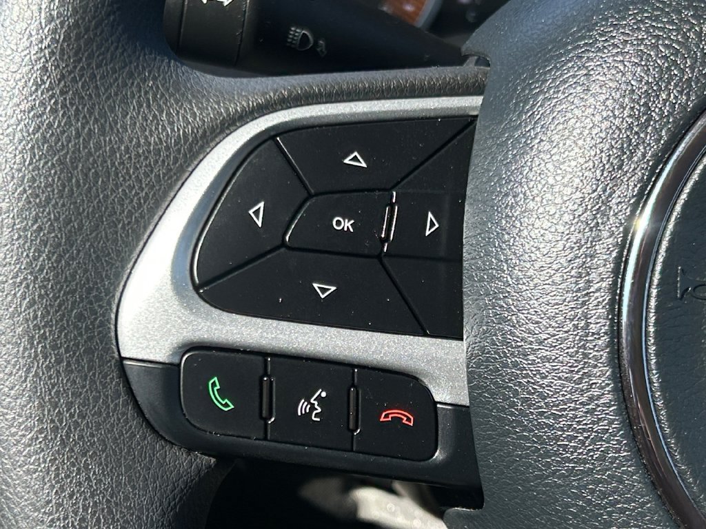 Used 2021 Jeep Renegade Sport AWD/4WD image 32
