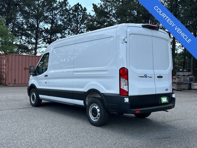 New 2026 Ford Transit 250 148 Medium Roof w/ Load Area Protection Package RWD image 5