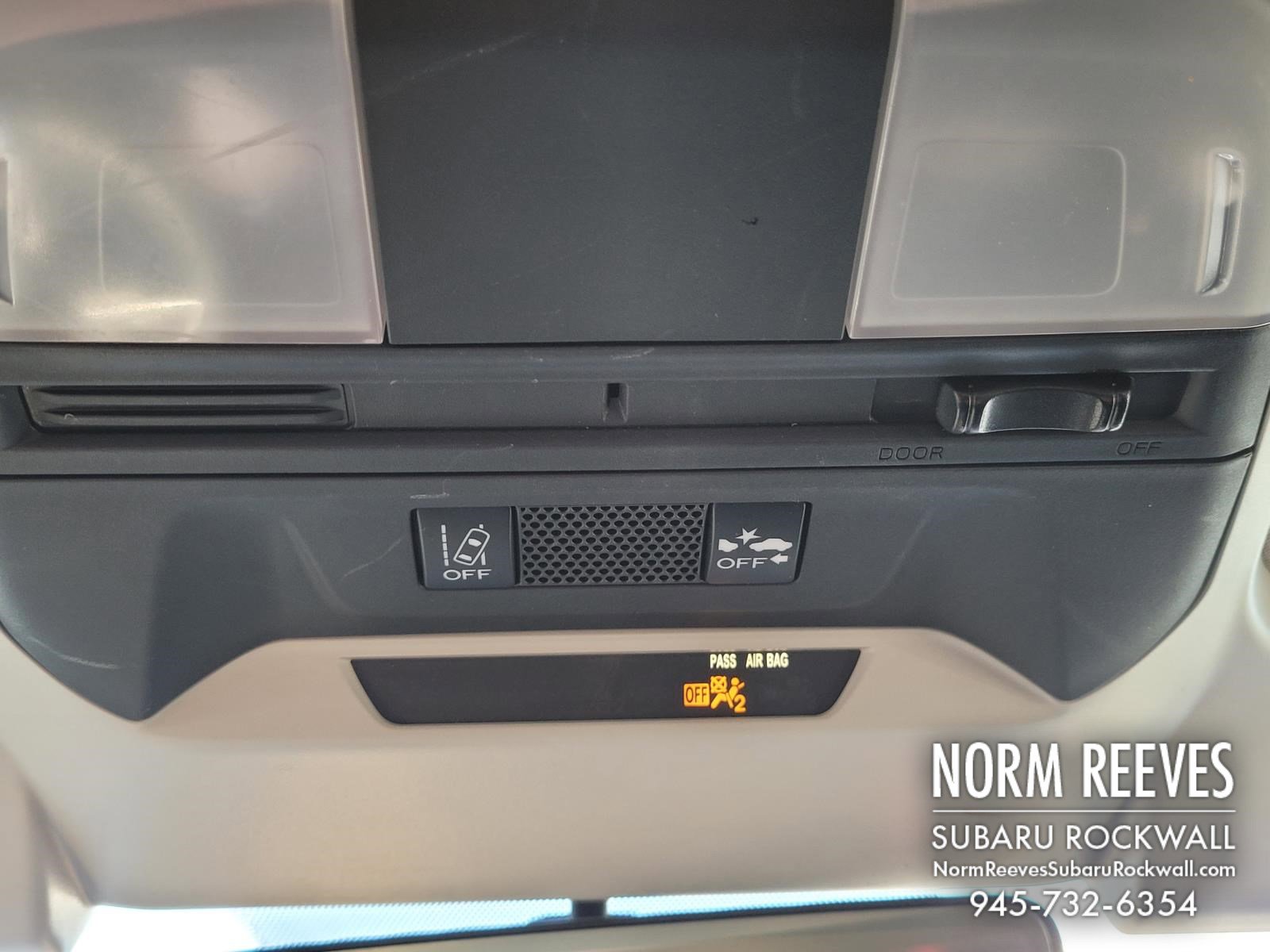 Used 2022 Subaru Crosstrek 2.0i image 29