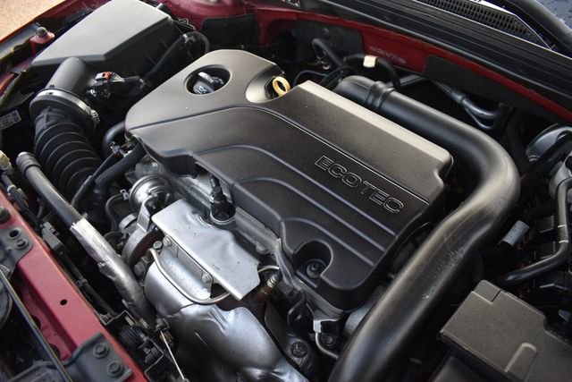 Certified 2018 Chevrolet Malibu LT w/ Driver Confidence Package image 33