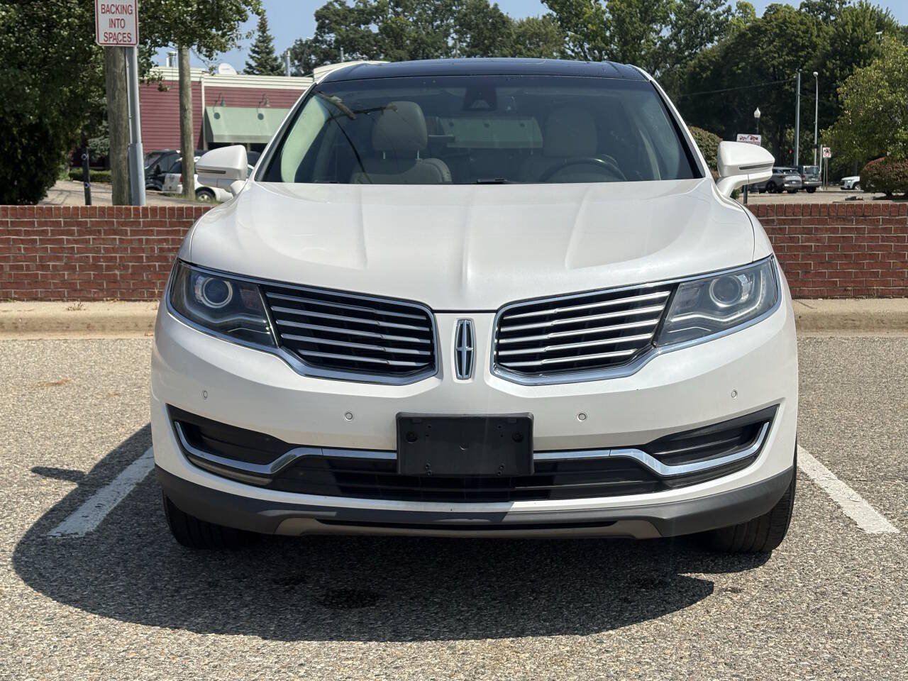 Used 2016 Lincoln MKX Reserve w/ Technology Package AWD/4WD image 7