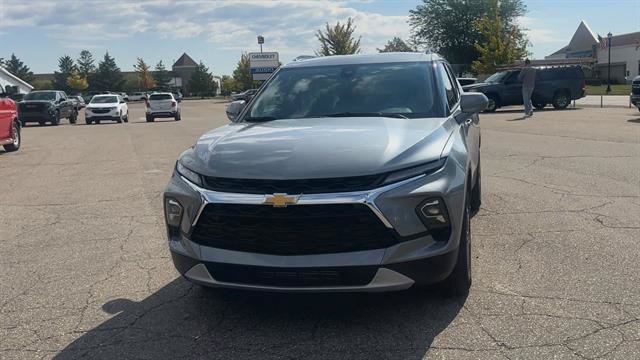 Certified 2024 Chevrolet Blazer LT w/ Convenience Package AWD/4WD image 3
