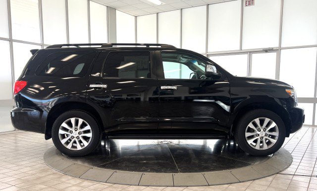 Used 2017 Toyota Sequoia Limited w/ Safety & Convenience Package AWD/4WD image 8