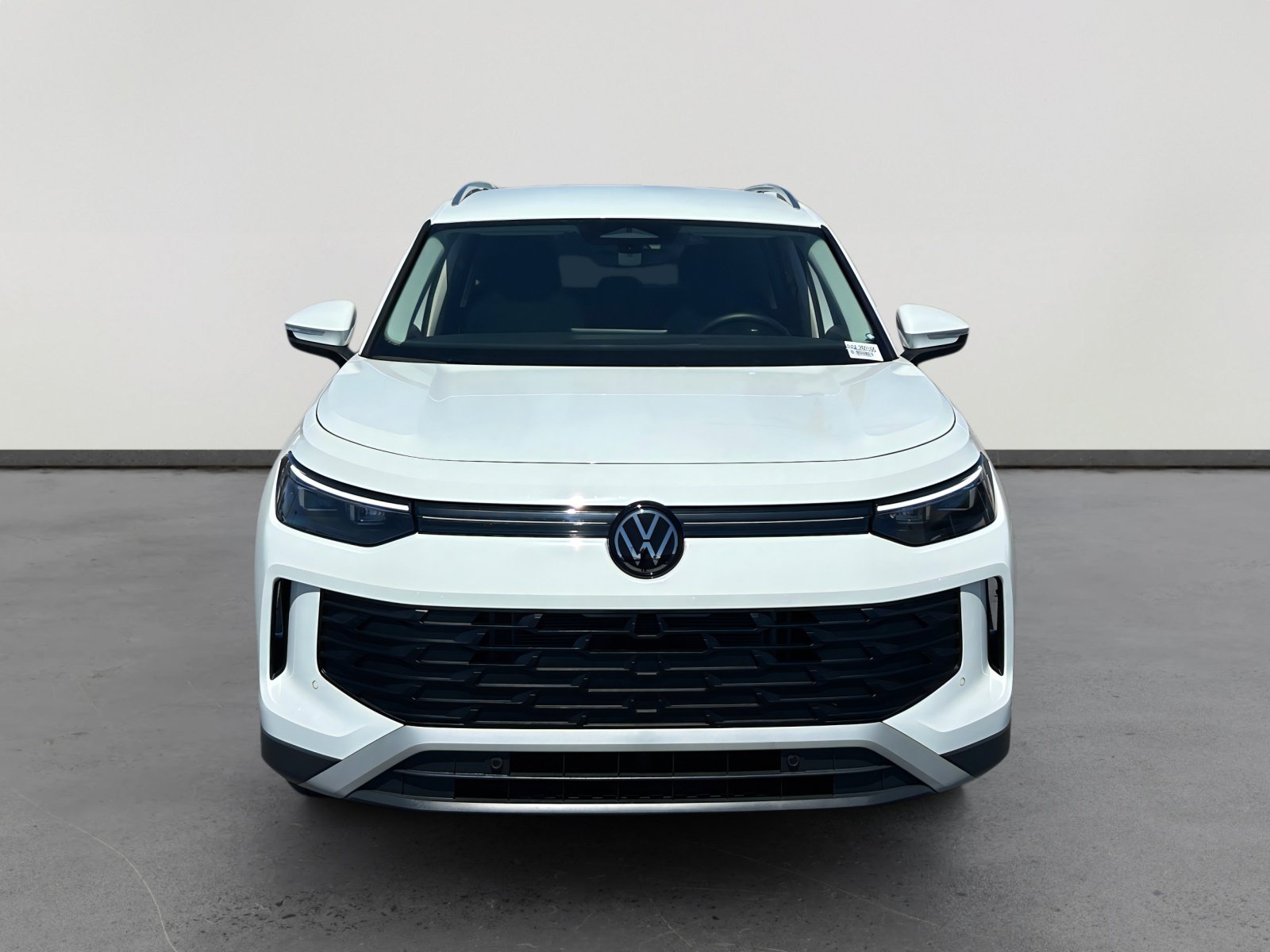 Certified 2026 Volkswagen Tiguan S FWD image 8