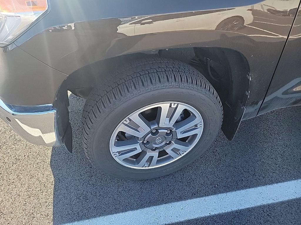 Used 2021 Toyota Tundra 1794 Edition image 2