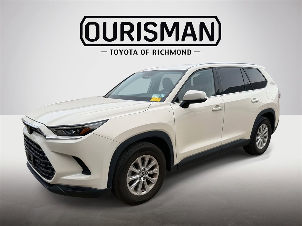 Used 2024 Toyota Grand Highlander XLE image 3