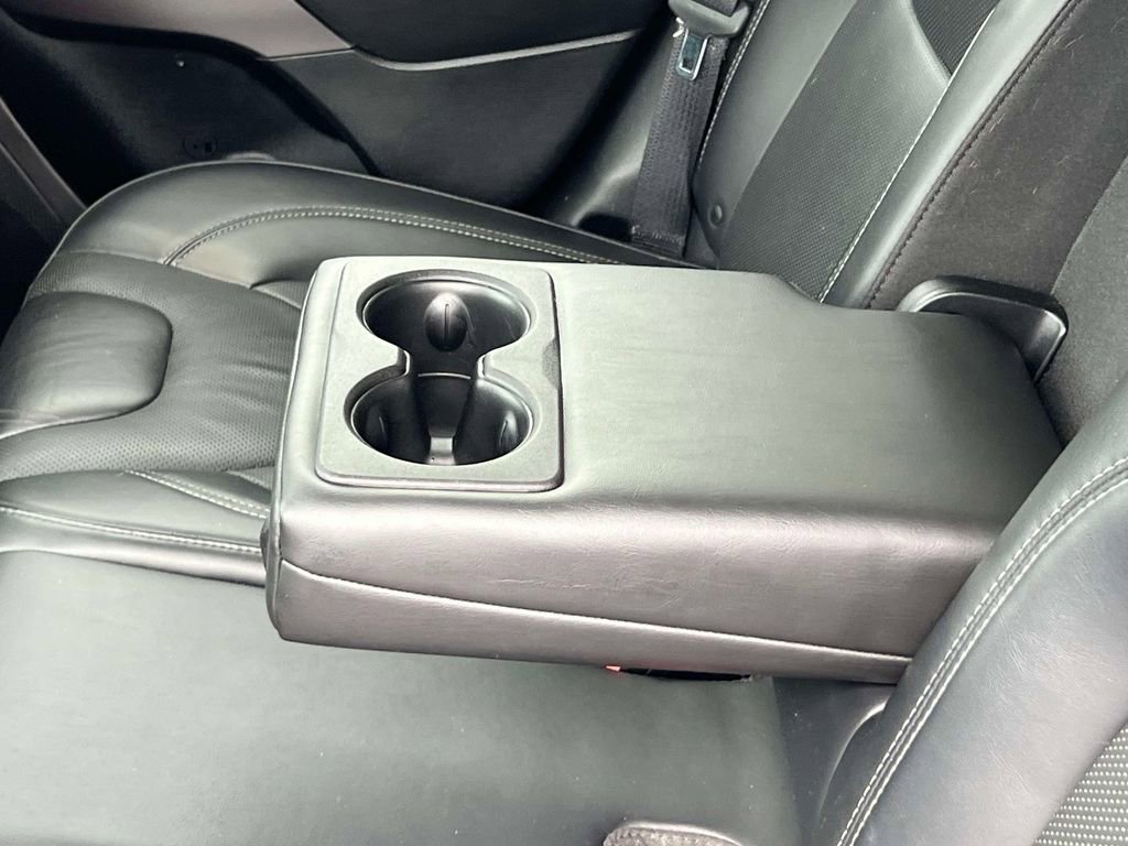 Used 2019 Jeep Cherokee Limited AWD/4WD image 9