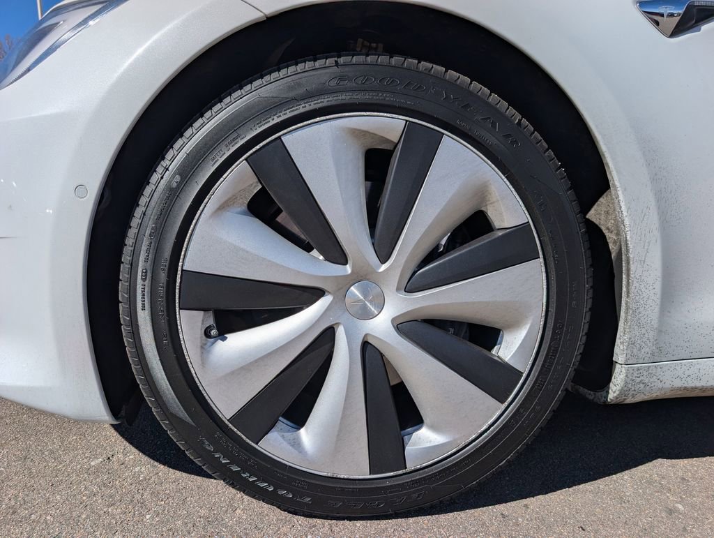 Used 2020 Tesla Model S Long Range image 12