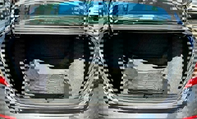 Certified 2018 Honda Accord Touring image 12