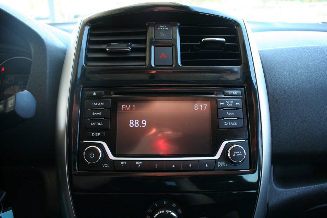 Used 2016 Nissan Versa Note SV FWD image 20