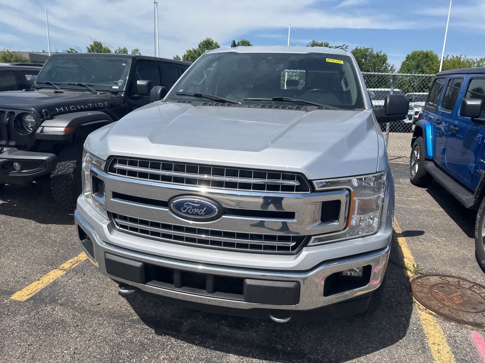 Used 2019 Ford F150 XLT w/ Equipment Group 302A Luxury AWD/4WD image 3