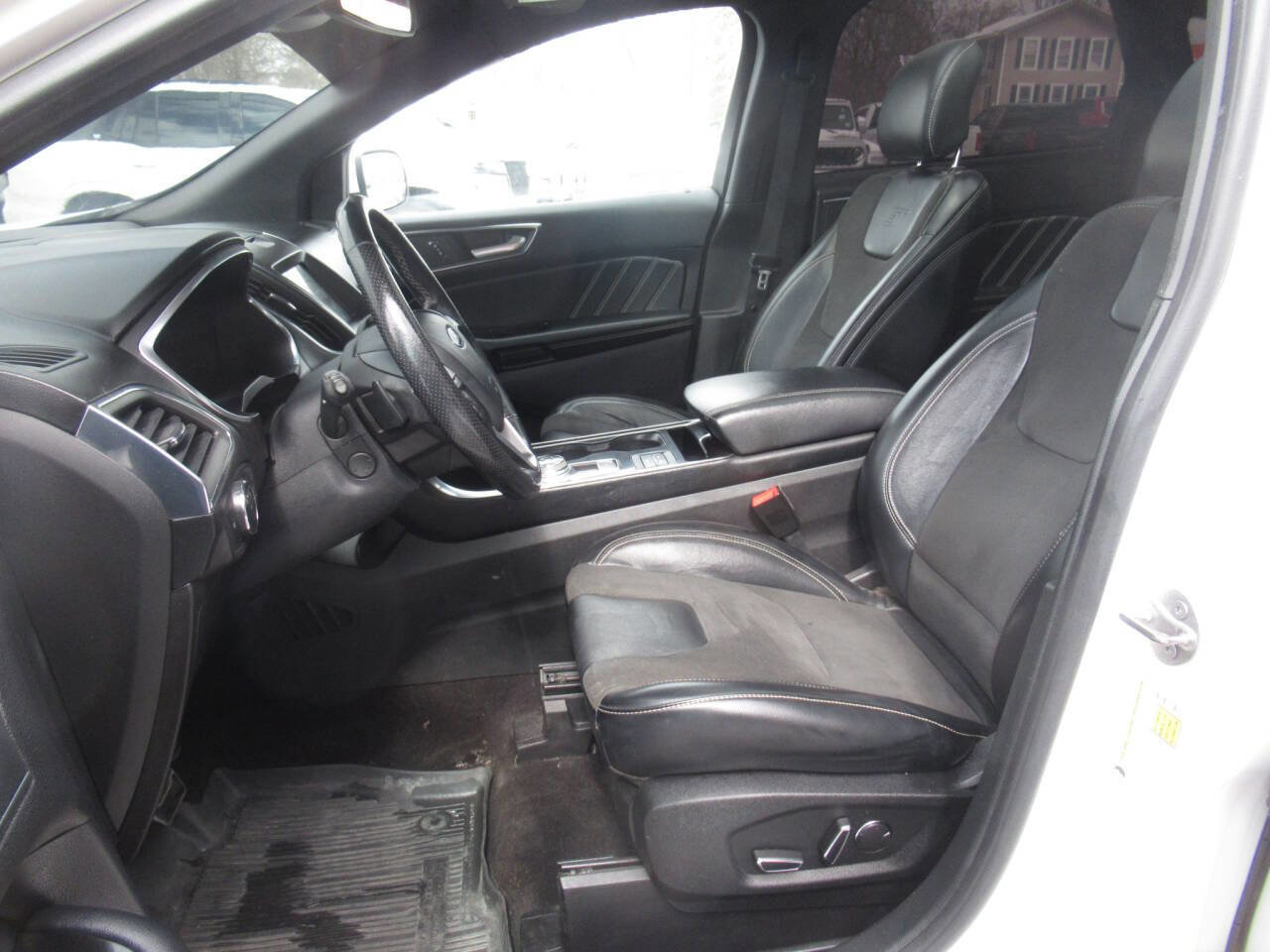 Used 2019 Ford Edge ST w/ Equipment Group 401A image 25