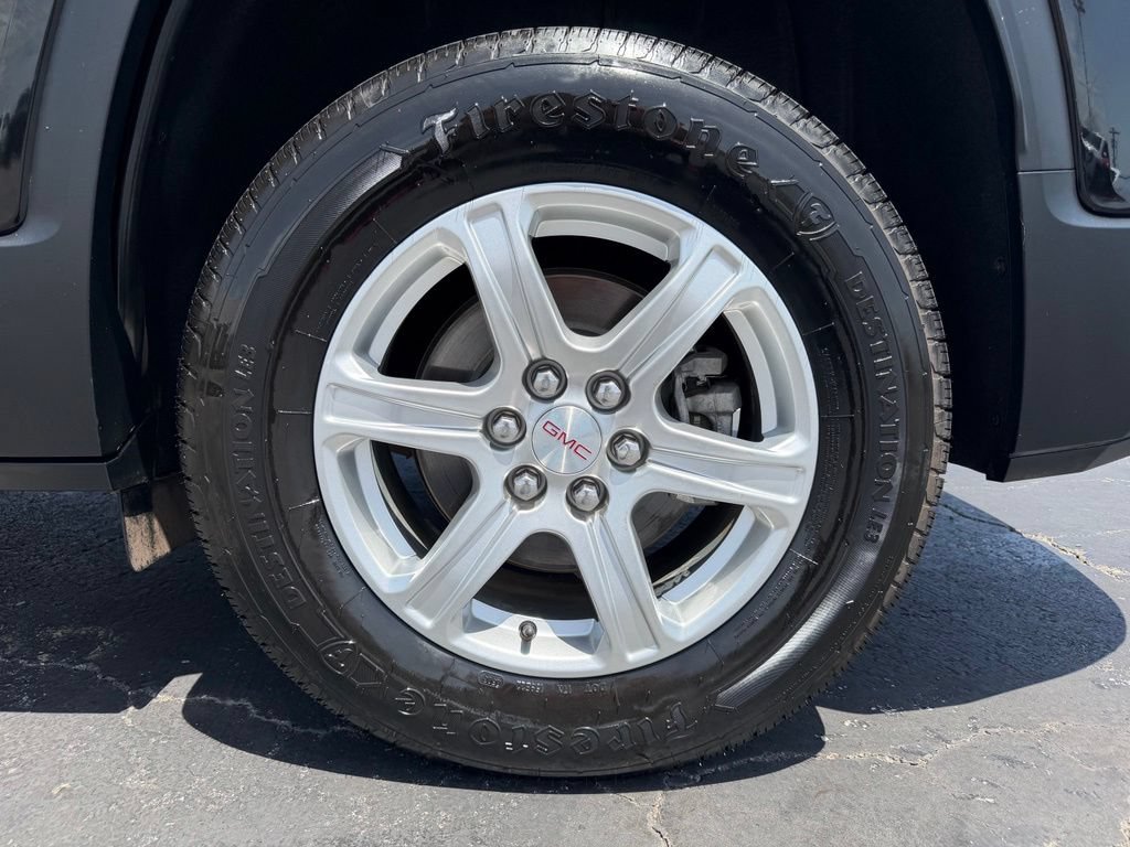 Used 2019 GMC Acadia SLE FWD image 14