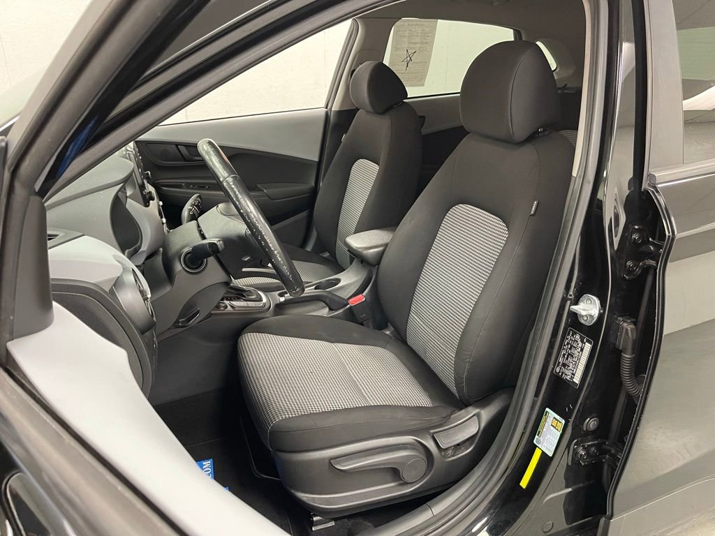 Used 2019 Hyundai Kona SEL image 17
