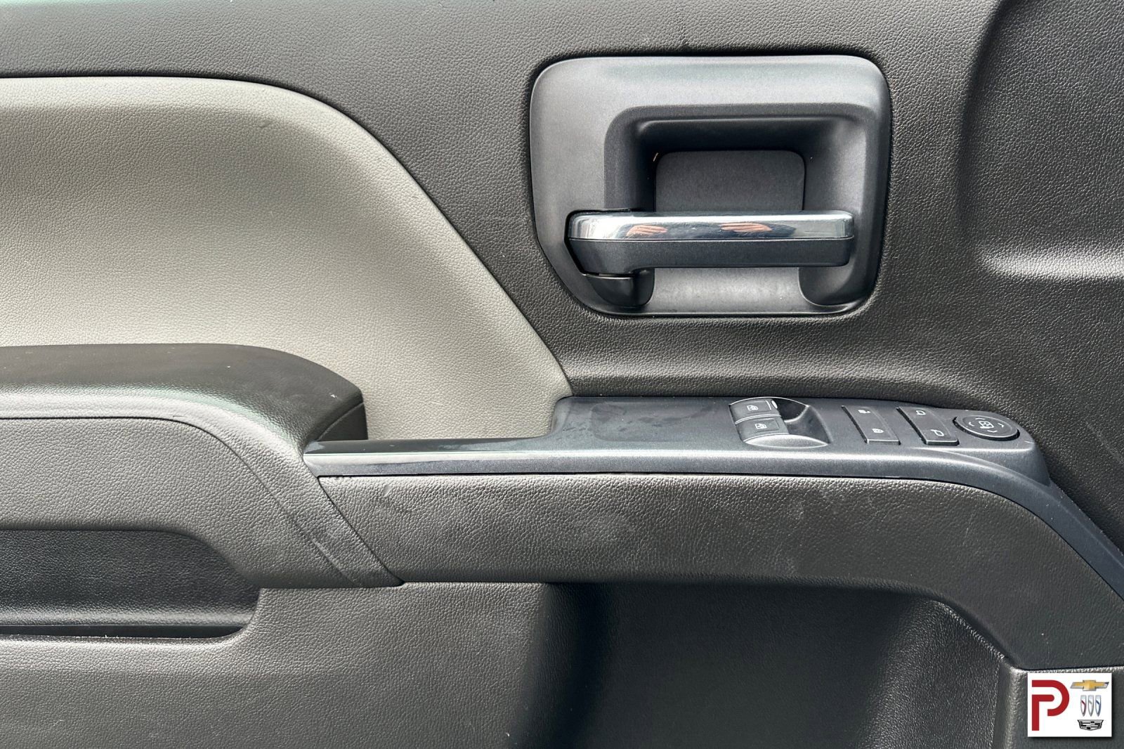 Used 2018 GMC Sierra 3500 4x4 Regular Cab image 11