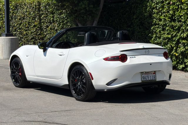 Used 2023 MAZDA MX-5 Miata Club w/ Brembo/BBS Recaro Package RWD image 6