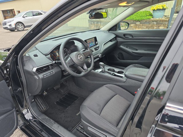 Used 2024 Nissan Altima 2.5 S image 15