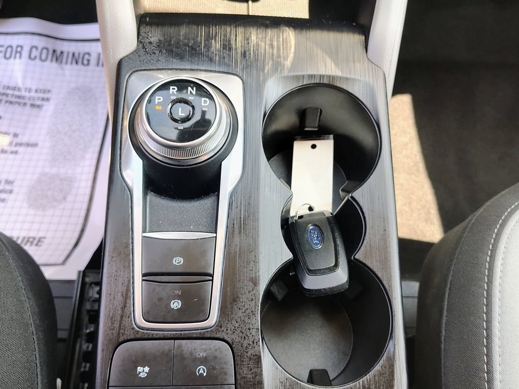 Used 2025 Ford Escape Active AWD/4WD image 26